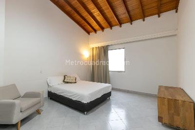 Apartamento de 4 alcobas en venta en Laureles, Medellín, 360 m² · foto 20 de 20