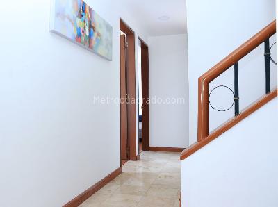 Apartamento de 3 alcobas en venta en Los Cedros, Bogotá, 125 m² · foto 6 de 16