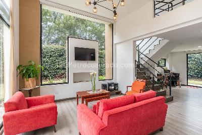 Casa de 4 alcobas en venta en Vereda Fagua, Chía, 198 m² · foto 2 de 20