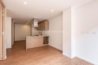 Apartamento en venta en Santa Barbara Occidental, Bogotá · foto 2 de 18