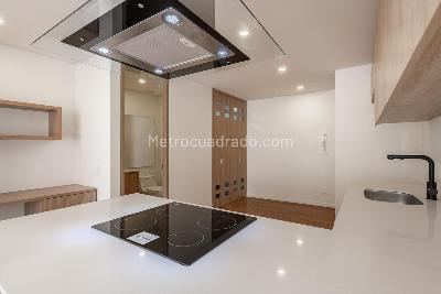 Apartamento en venta en Santa Barbara Occidental, Bogotá · foto 4 de 18