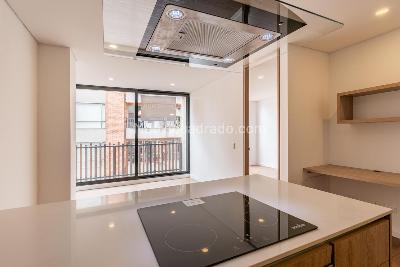Apartamento en venta en Santa Barbara Occidental, Bogotá · foto 5 de 18