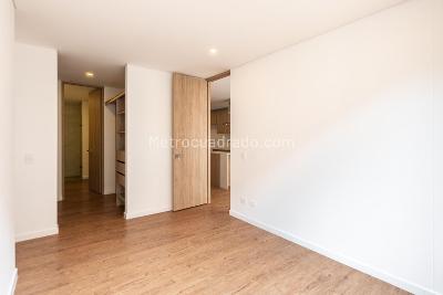 Apartamento en venta en Santa Barbara Occidental, Bogotá · foto 10 de 18