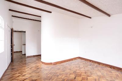 Casa de 4 alcobas en venta en Santa Ana Occidental, Bogotá, 250 m² · foto 8 de 18
