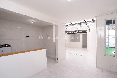 Casa de 4 alcobas en venta en Santa Ana Occidental, Bogotá, 250 m² · foto 13 de 18