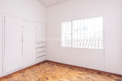 Casa de 4 alcobas en venta en Santa Ana Occidental, Bogotá, 250 m² · foto 15 de 18