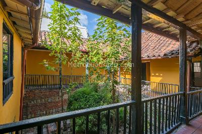 Apartamento de 1 alcoba en venta en La Candelaria, Bogotá, 1421 m² · foto 2 de 20