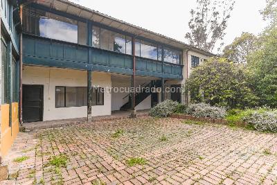 Apartamento de 1 alcoba en venta en La Candelaria, Bogotá, 1514 m² · foto 2 de 20