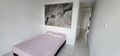 Casa de 3 alcobas en venta en Loma Del Chocho, Envigado, 180 m² · foto 12 de 13