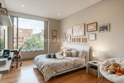 Apartamento de 4 alcobas en venta en Cerros De Sotileza, Bogotá, 415 m² · foto 19 de 20