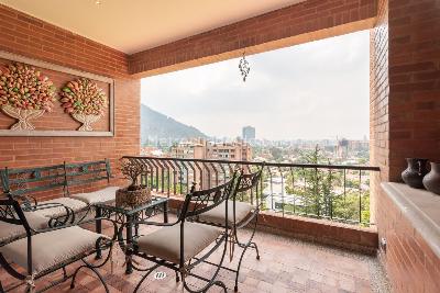 Apartamento en venta en Santa Barbara Alta, Bogotá · foto 4 de 20