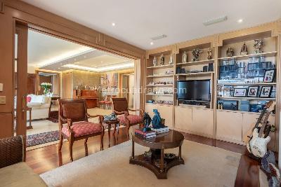Apartamento en venta en Santa Barbara Alta, Bogotá · foto 8 de 20