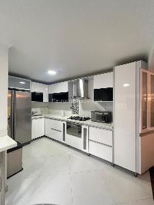 Apartamento de 3 alcobas en venta en Alejandria, Medellín, 148 m² · foto 15 de 20