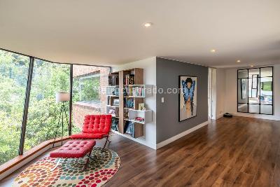 Apartamento de 4 alcobas en venta en Niza Suba, Bogotá, 415 m² · foto 4 de 20