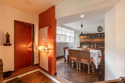Apartamento de 5 alcobas en venta en Quinta Camacho, Bogotá, 291 m² · foto 4 de 20