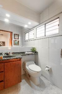 Apartamento de 5 alcobas en venta en Quinta Camacho, Bogotá, 291 m² · foto 5 de 20