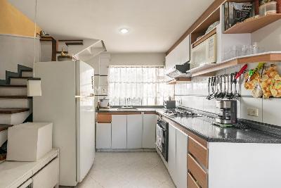 Apartamento de 5 alcobas en venta en Quinta Camacho, Bogotá, 291 m² · foto 7 de 20