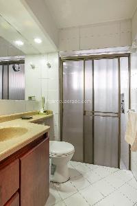 Apartamento de 5 alcobas en venta en Quinta Camacho, Bogotá, 291 m² · foto 11 de 20