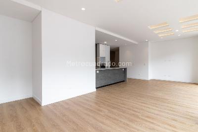 Apartamento en venta en Chico Reservado, Bogotá · foto 3 de 20