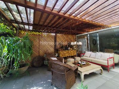 Apartamento de 3 alcobas en venta en Cristales, Cali, 494 m² · foto 9 de 13