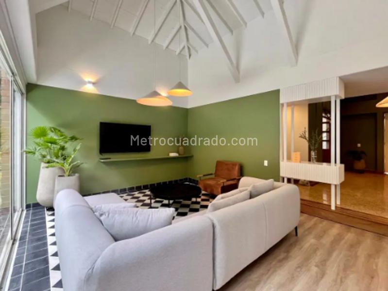 Casa de 5 alcobas totalmente amoblada en El Tesoro - 6