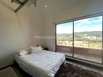 Apartamento de 4 alcobas en venta en La Calleja, Bogotá, 288 m² · foto 12 de 20