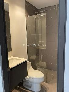 Apartamento de 3 alcobas en venta en Altos Del Poblado, Medellín, 118 m² · foto 8 de 13