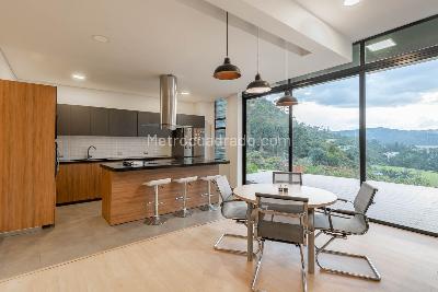 Casa de 4 alcobas en venta en La Calera, La Calera, 460 m² · foto 6 de 20