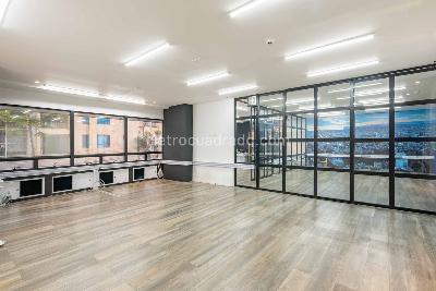 Office for rent in Santa Barbara Oriental, Bogotá