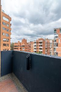 Apartamento de 3 alcobas en venta en El Refugio, Bogotá, 130 m² · foto 11 de 20