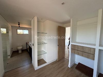 Casa de 5 alcobas en venta en El Tablazo, Rionegro, 300 m² · foto 12 de 20