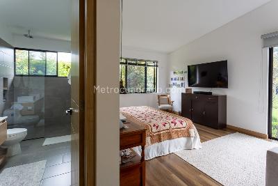 Casa de 3 alcobas en venta en El Tablazo, Rionegro, 332 m² · foto 18 de 20