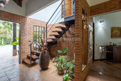 Casa de 5 alcobas en venta en El Tablazo, Rionegro, 404 m² · foto 3 de 20