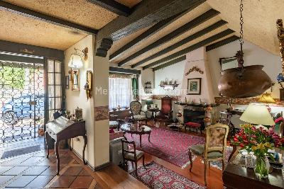 Casa de 4 alcobas en venta en Santa Ana Occidental, Bogotá, 234 m² · foto 2 de 20