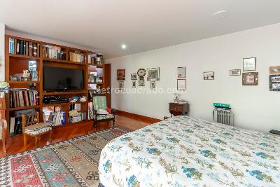 Apartamento en venta en Los Rosales, Bogotá · foto 11 de 20