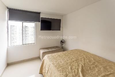 Apartamento de 3 alcobas en venta en El Poblado, Medellín, 58 m² · foto 9 de 19