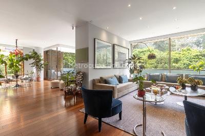 Apartamento de 4 alcobas en venta en Chico Norte, Bogotá, 389 m² · foto 2 de 20