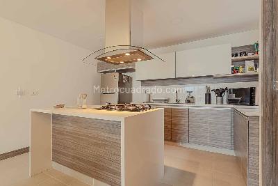 Apartamento en venta en Loma De Las Brujas, Envigado · foto 8 de 20
