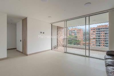 Apartamento en venta en Cumbres, Envigado · foto 2 de 17