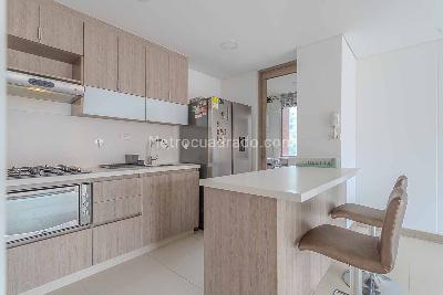 Apartamento en venta en Cumbres, Envigado · foto 3 de 17