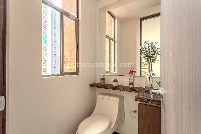 Apartamento de 3 alcobas en arriendo en Las Lomas No 2, Medellín, 150 m² · foto 8 de 20