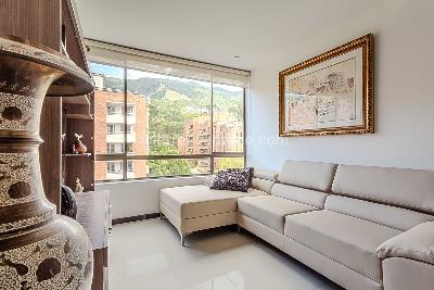 Apartamento de 3 alcobas en arriendo en Las Lomas No 2, Medellín, 150 m² · foto 9 de 20