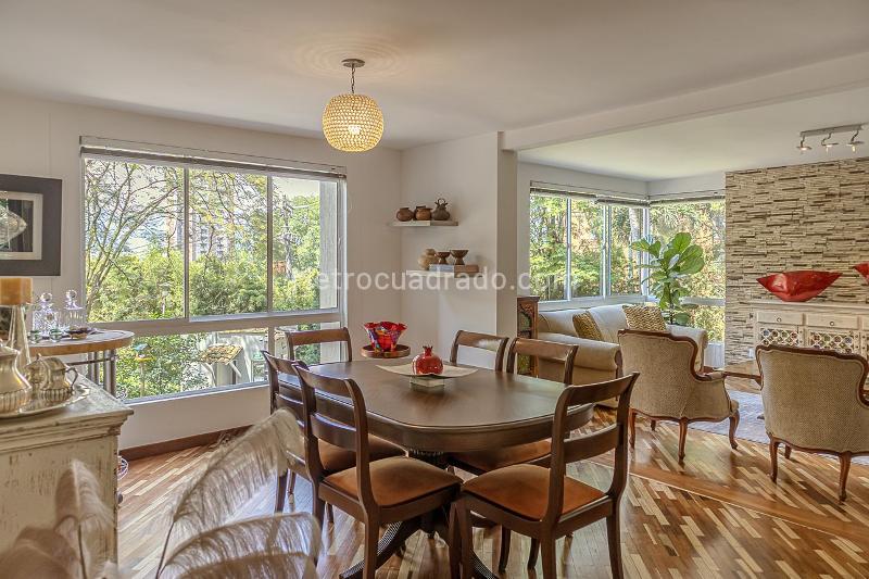 Beautiful 3BR Apartment in El Tesoro - 2