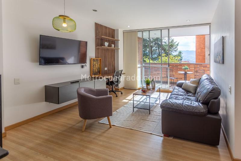 Cozy 1BR Studio in Los Balsos No 1 with Terrace