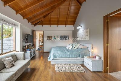 Casa de 5 alcobas en venta en Guaymaral, Bogotá, 427 m² · foto 13 de 20