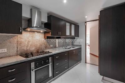Apartamento de 3 alcobas en venta en Santa Paula, Bogotá, 138 m² · foto 5 de 17