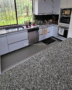 Casa de 5 alcobas en venta en Bello Cabecera Municipal, Bello, 330 m² · foto 8 de 17