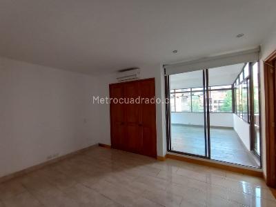 Apartamento de 3 alcobas en venta en Las Lomas 1, Medellín, 190 m² · foto 11 de 14