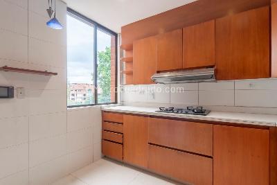 Apartamento en venta en Santa Barbara Occidental, Bogotá · foto 10 de 19