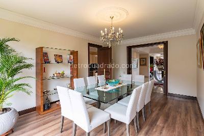 Apartamento en venta en Santa Barbara Alta, Bogotá · foto 8 de 20